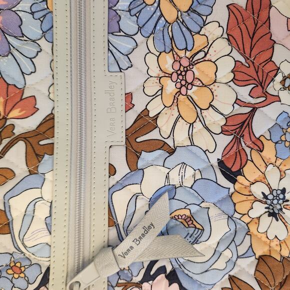 Vera Bradley Floral Pastel Small Quilted Crossbody - Picture 4 of 6